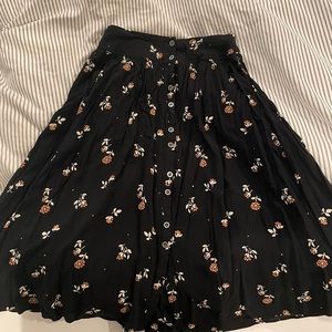 Midi floral skirt